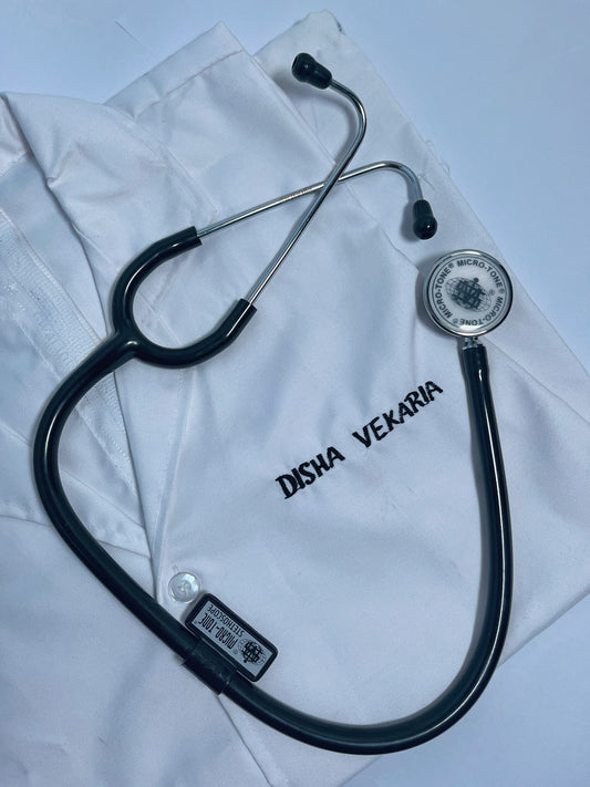 WHITE COAT